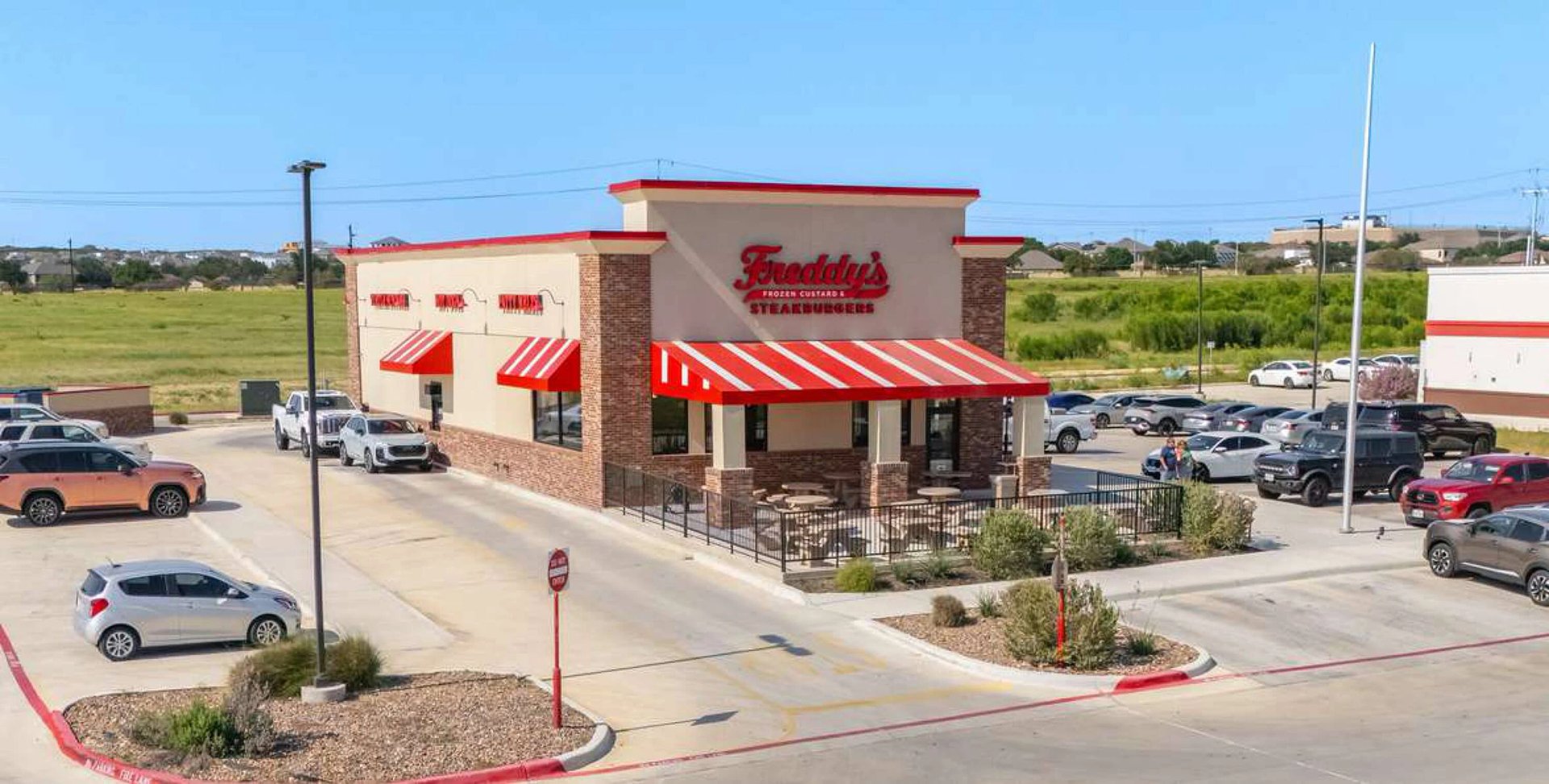 Freddy’s — 20-Year Absolute NNN Sale-Leaseback