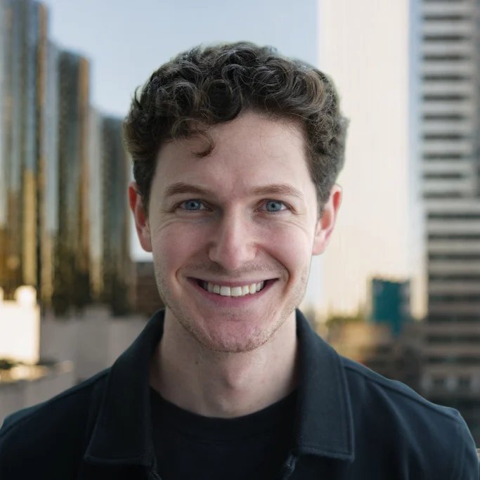 Alex Shaban Headshot